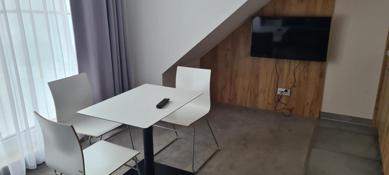 Aparthotel Apartamenty Czarna Gora 408 Sienna  Exteriör bild