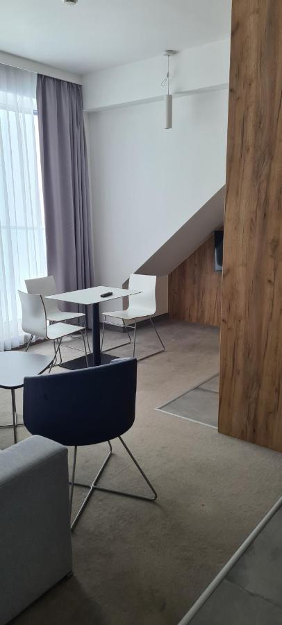Aparthotel Apartamenty Czarna Gora 408 Sienna  Exteriör bild